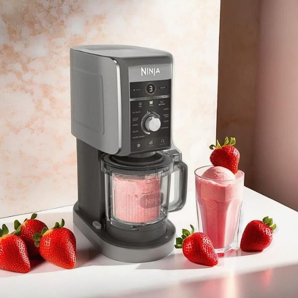 Ninja CREAMi Deluxe Eiscreme Maschine - 10 Funktionen Mit 2 Bechern 706ml